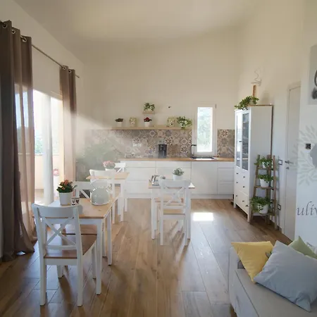 Country house Ulivi Di Cleo